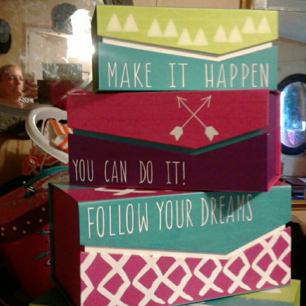 Designer boxes - Picture 4 of 4